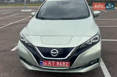 Хетчбек Nissan Leaf 2018 в Житомирі