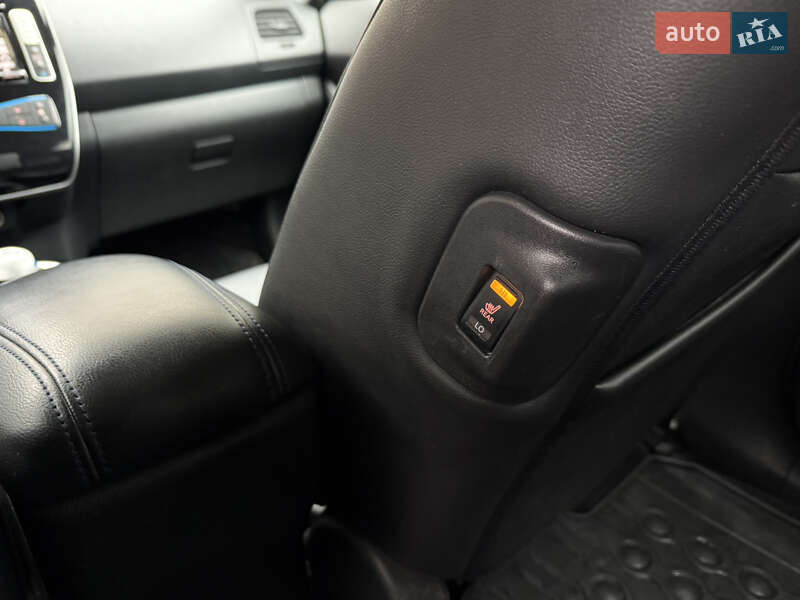 Хэтчбек Nissan Leaf 2016 в Умани фото 79 Хэтчбек Nissan Leaf 2016 в Умани