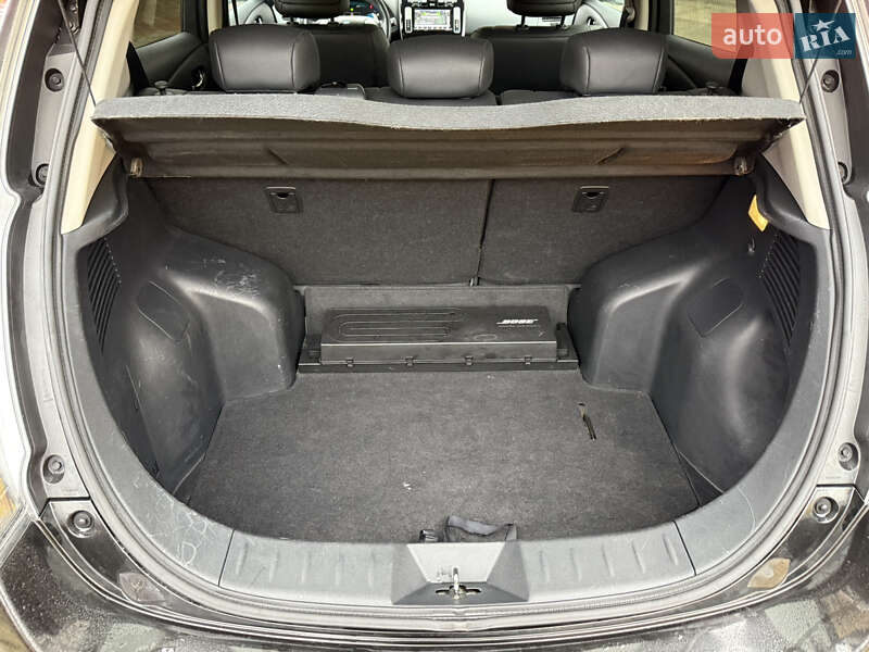 Хэтчбек Nissan Leaf 2016 в Умани фото 92 Хэтчбек Nissan Leaf 2016 в Умани