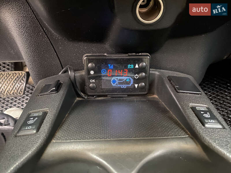 Хэтчбек Nissan Leaf 2014 в Хмельницком