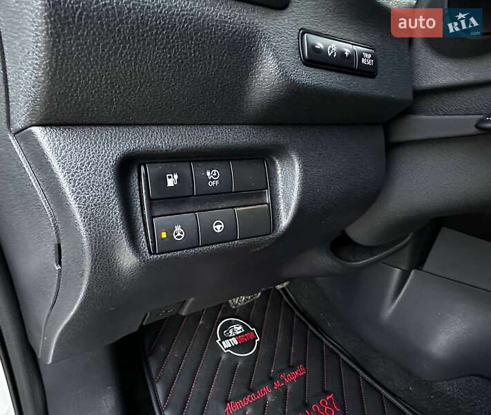 Хэтчбек Nissan Leaf 2018 в Харькове фото 31 Хэтчбек Nissan Leaf 2018 в Харькове