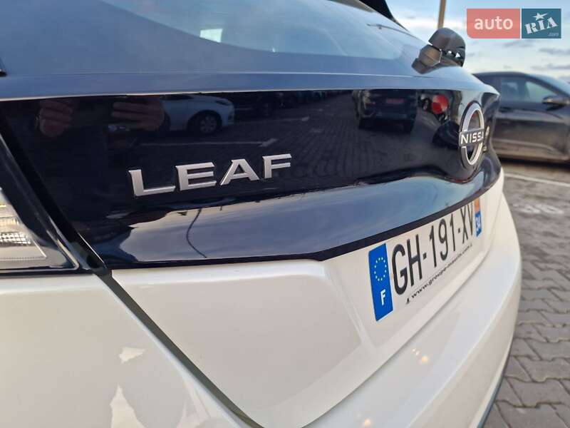 Хетчбек Nissan Leaf 2022 в Вінниці