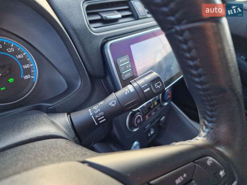 Хетчбек Nissan Leaf 2022 в Вінниці