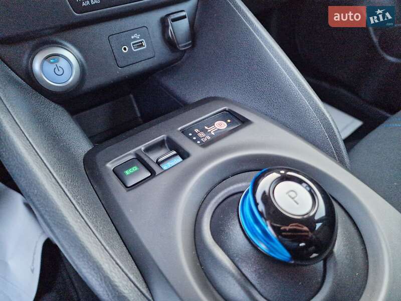 Хетчбек Nissan Leaf 2022 в Вінниці