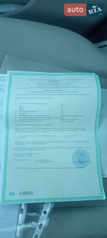 Хэтчбек Nissan Leaf 2012 в Запорожье