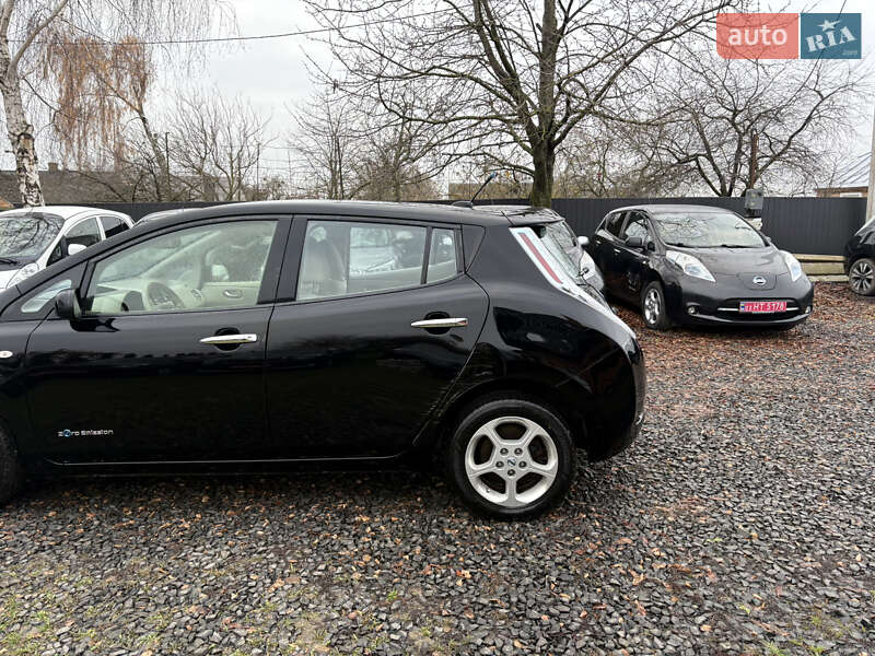 Хэтчбек Nissan Leaf 2012 в Луцке