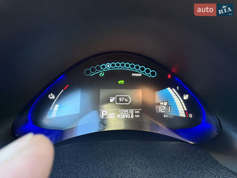 Хэтчбек Nissan Leaf 2014 в Луцке