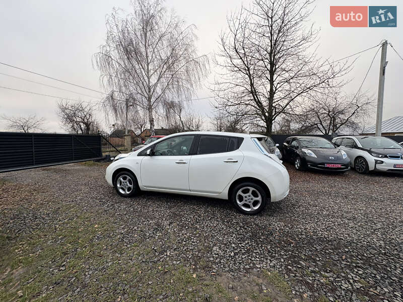 Хэтчбек Nissan Leaf 2013 в Луцке