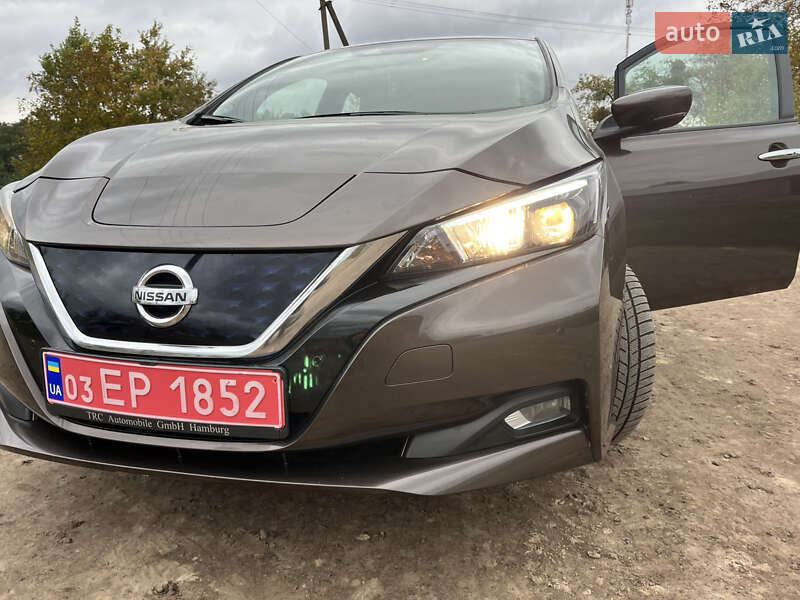Хэтчбек Nissan Leaf 2021 в Бродах