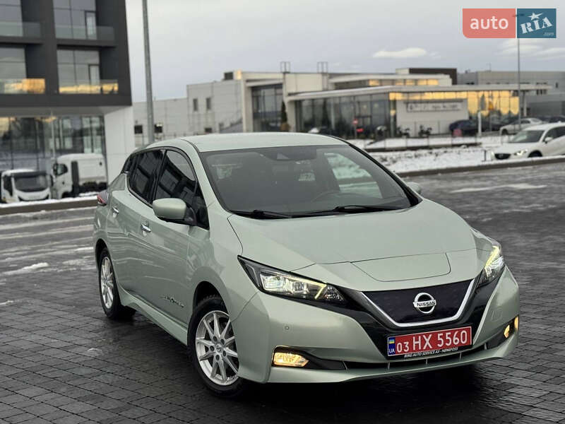 Хэтчбек Nissan Leaf 2018 в Львове