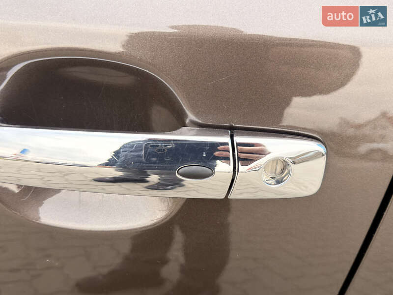 Хэтчбек Nissan Leaf 2018 в Ковеле