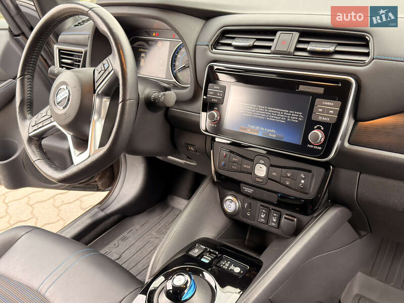 Хэтчбек Nissan Leaf 2018 в Ковеле