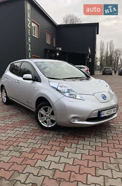 Хетчбек Nissan Leaf 2013 в Києві