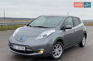 Хетчбек Nissan Leaf 2014 в Радивиліві