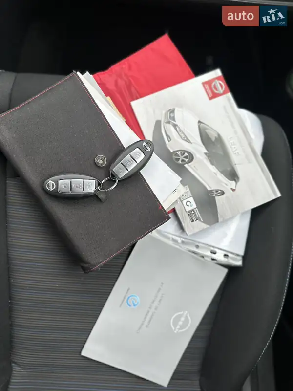 Хэтчбек Nissan Leaf 2021 в Виннице документ