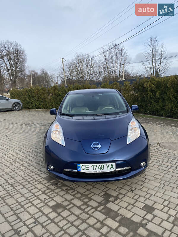 Хэтчбек Nissan Leaf 2015 в Кицмани