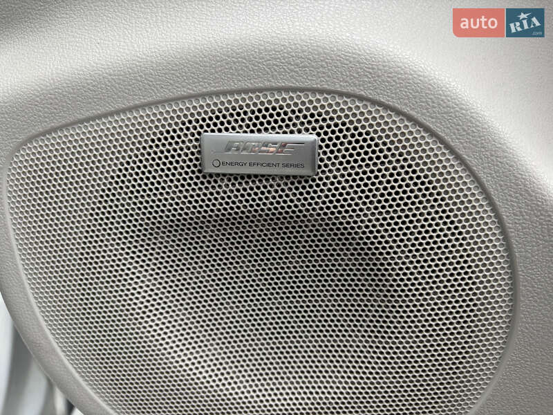 Хетчбек Nissan Leaf 2013 в Києві фото 14 Хетчбек Nissan Leaf 2013 в Києві