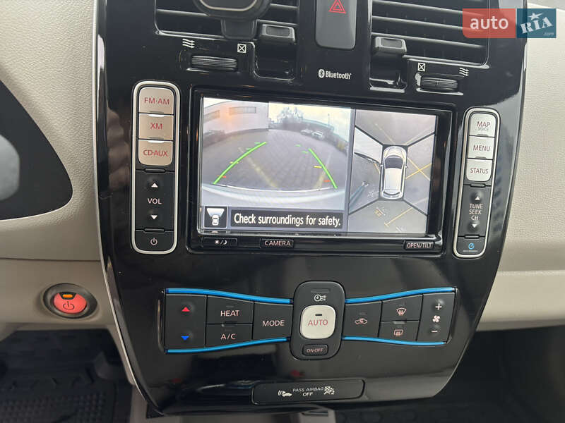 Хетчбек Nissan Leaf 2013 в Києві фото 28 Хетчбек Nissan Leaf 2013 в Києві