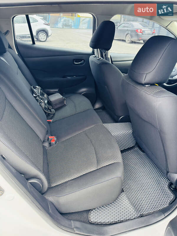 Хэтчбек Nissan Leaf 2015 в Житомире фото 9 Хэтчбек Nissan Leaf 2015 в Житомире