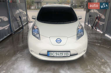 Хэтчбек Nissan Leaf 2012 в Трускавце