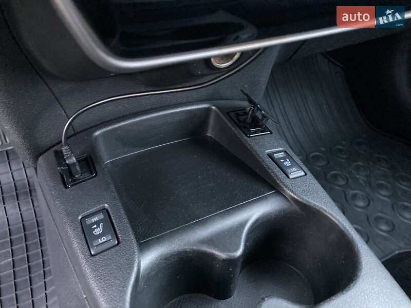 Хэтчбек Nissan Leaf 2014 в Тернополе