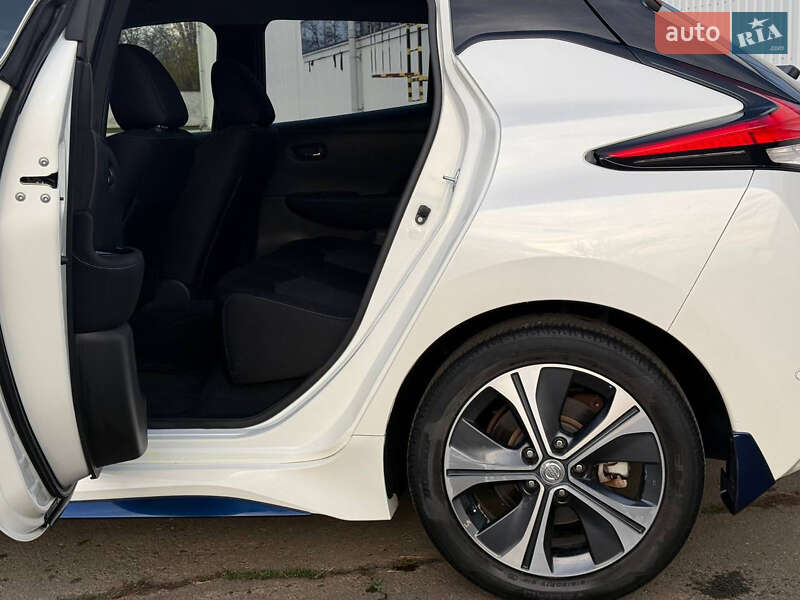 Хэтчбек Nissan Leaf 2018 в Белгороде-Днестровском фото 26 Хэтчбек Nissan Leaf 2018 в Белгороде-Днестровском
