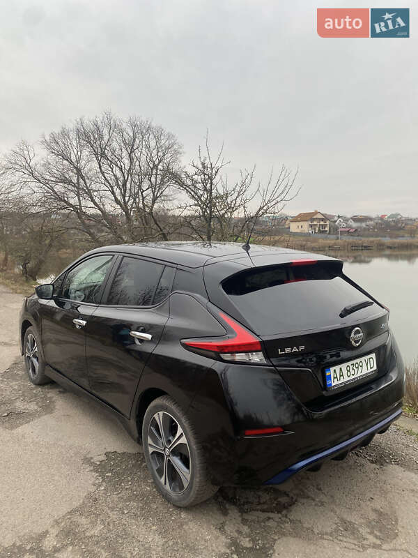Хетчбек Nissan Leaf 2021 в Києві фото 5 Хетчбек Nissan Leaf 2021 в Києві