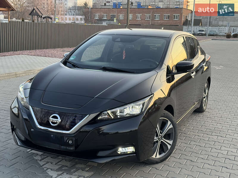 Хетчбек Nissan Leaf 2021 в Хмельницькому