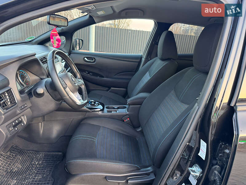 Хетчбек Nissan Leaf 2021 в Хмельницькому