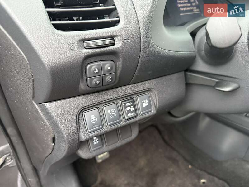 Хэтчбек Nissan Leaf 2015 в Шостке фото 5 Хэтчбек Nissan Leaf 2015 в Шостке