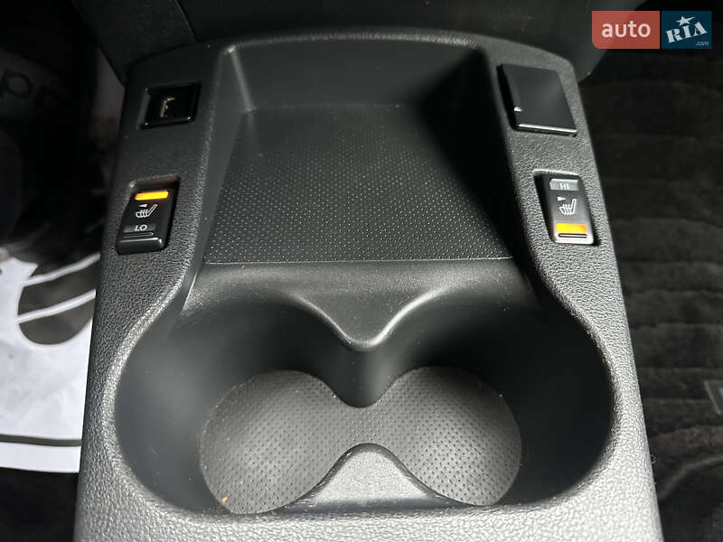 Хэтчбек Nissan Leaf 2013 в Ровно