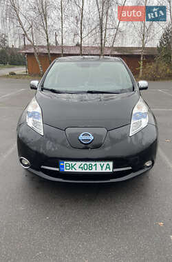 Хетчбек Nissan Leaf 2013 в Здолбуніві