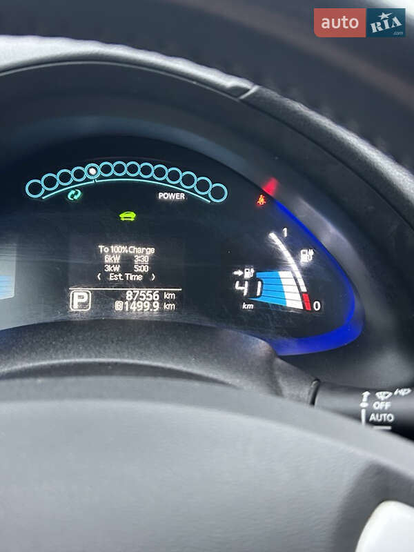 Хетчбек Nissan Leaf 2016 в Рівному