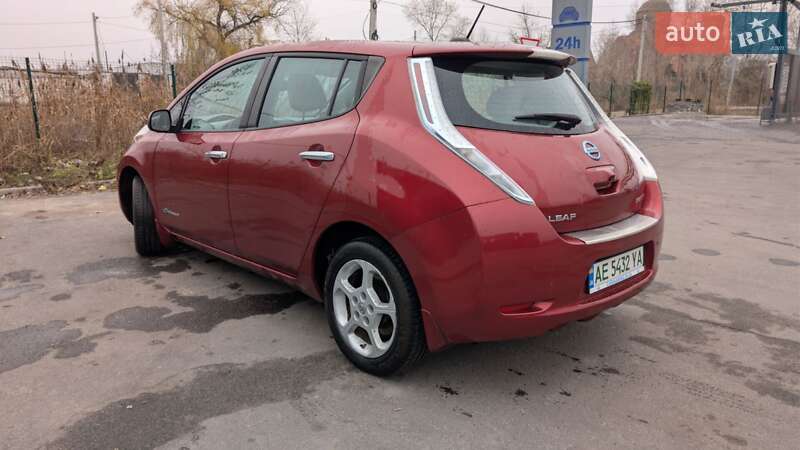 Хетчбек Nissan Leaf 2014 в Дніпрі фото 4 Хетчбек Nissan Leaf 2014 в Дніпрі