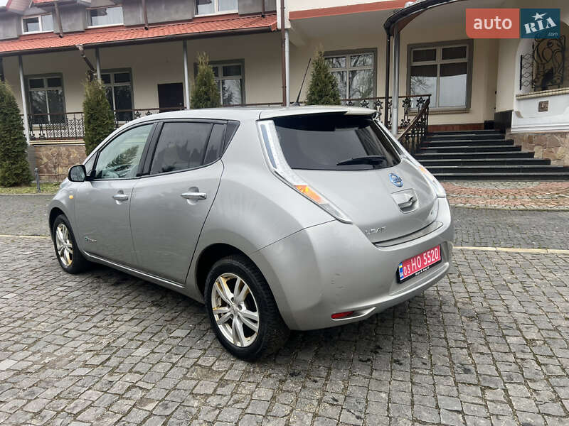 Хэтчбек Nissan Leaf 2016 в Золочеве