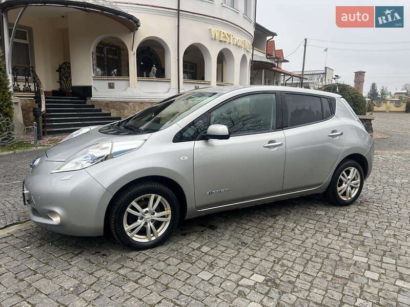 Хэтчбек Nissan Leaf 2016 в Золочеве