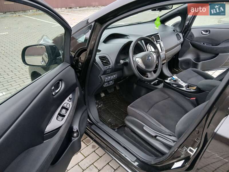 Хетчбек Nissan Leaf 2014 в Черкасах