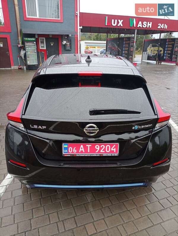 Хэтчбек Nissan Leaf 2021 в Олевске фото 5 Хэтчбек Nissan Leaf 2021 в Олевске