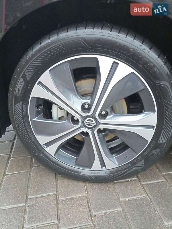 Хэтчбек Nissan Leaf 2021 в Олевске фото 17 Хэтчбек Nissan Leaf 2021 в Олевске