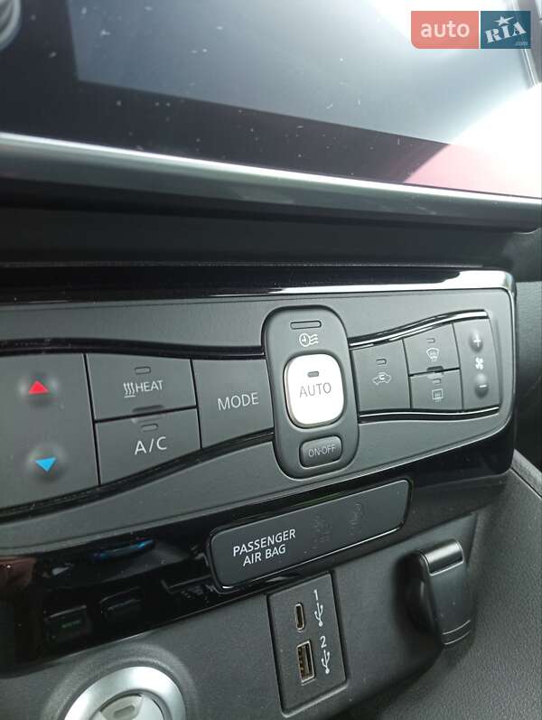 Хэтчбек Nissan Leaf 2021 в Олевске фото 39 Хэтчбек Nissan Leaf 2021 в Олевске