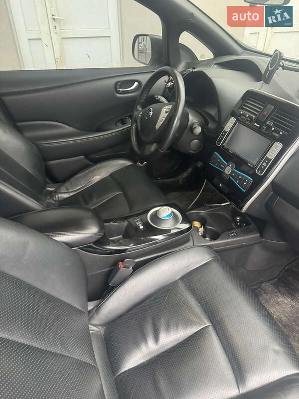 Хетчбек Nissan Leaf 2014 в Луцьку фото 6 Хетчбек Nissan Leaf 2014 в Луцьку