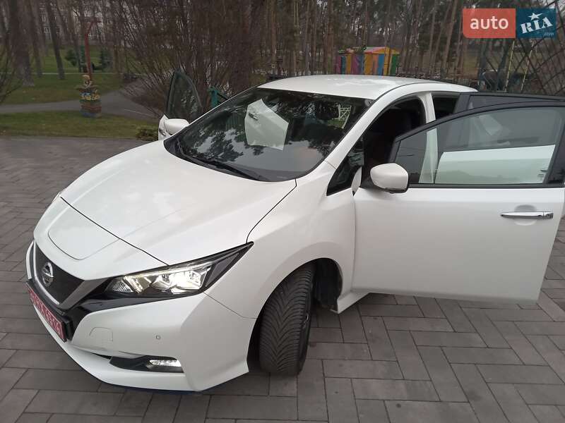 Хэтчбек Nissan Leaf 2020 в Ирпене фото 17 Хэтчбек Nissan Leaf 2020 в Ирпене