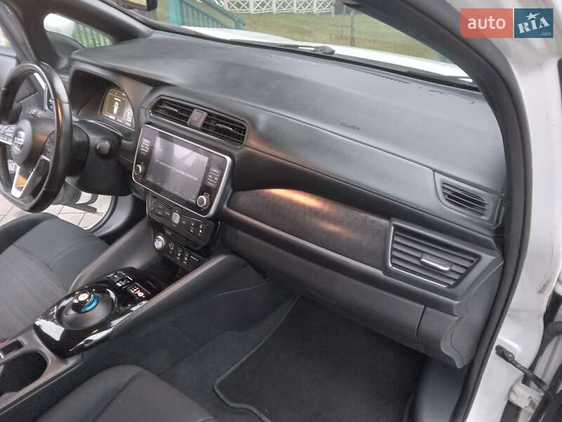 Хэтчбек Nissan Leaf 2020 в Ирпене фото 46 Хэтчбек Nissan Leaf 2020 в Ирпене