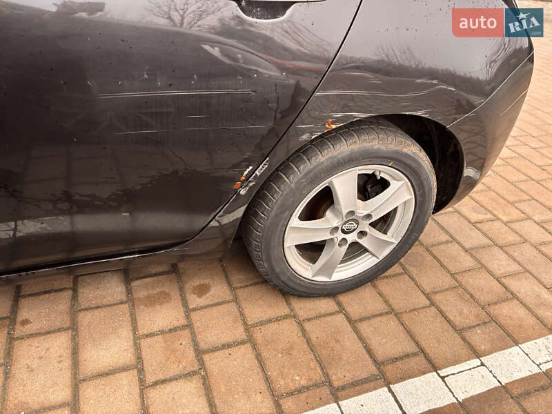 Хэтчбек Nissan Leaf 2017 в Луцке фото 15 Хэтчбек Nissan Leaf 2017 в Луцке