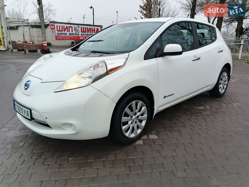 Хэтчбек Nissan Leaf 2014 в Кременчуге фото 11 Хэтчбек Nissan Leaf 2014 в Кременчуге