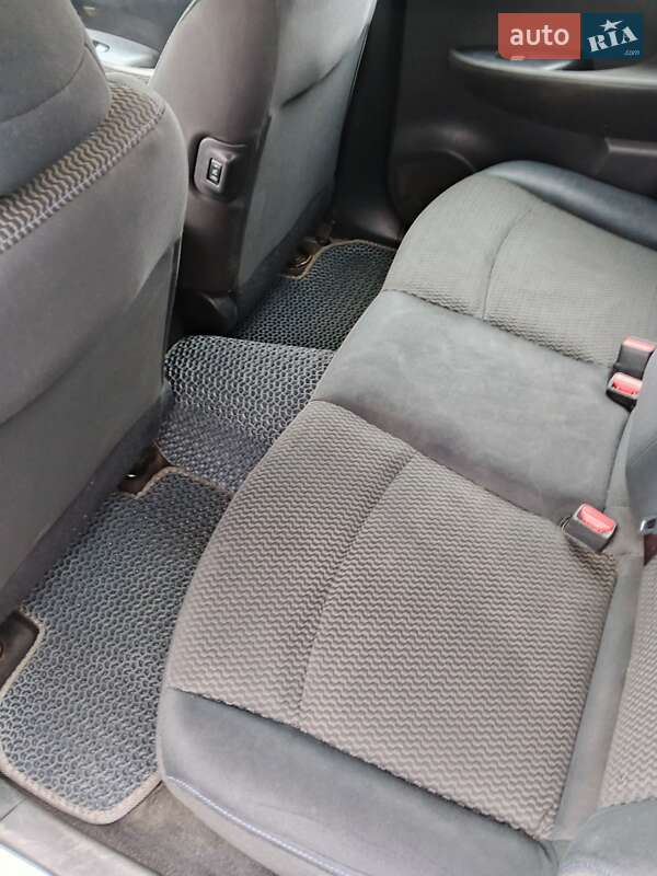 Хэтчбек Nissan Leaf 2014 в Кременчуге фото 10 Хэтчбек Nissan Leaf 2014 в Кременчуге