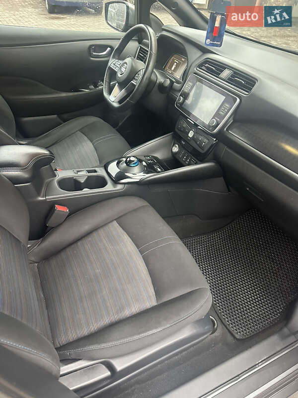 Хэтчбек Nissan Leaf 2020 в Тернополе фото 9 Хэтчбек Nissan Leaf 2020 в Тернополе