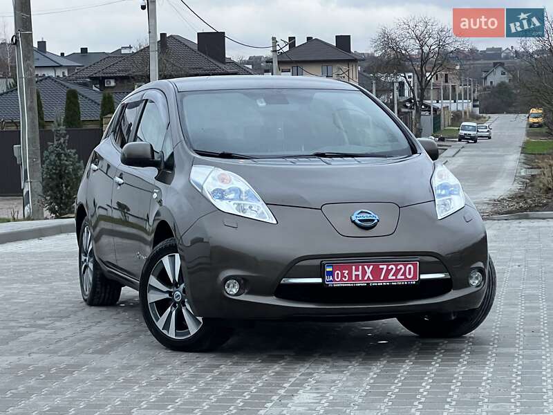 Хэтчбек Nissan Leaf 2017 в Ровно