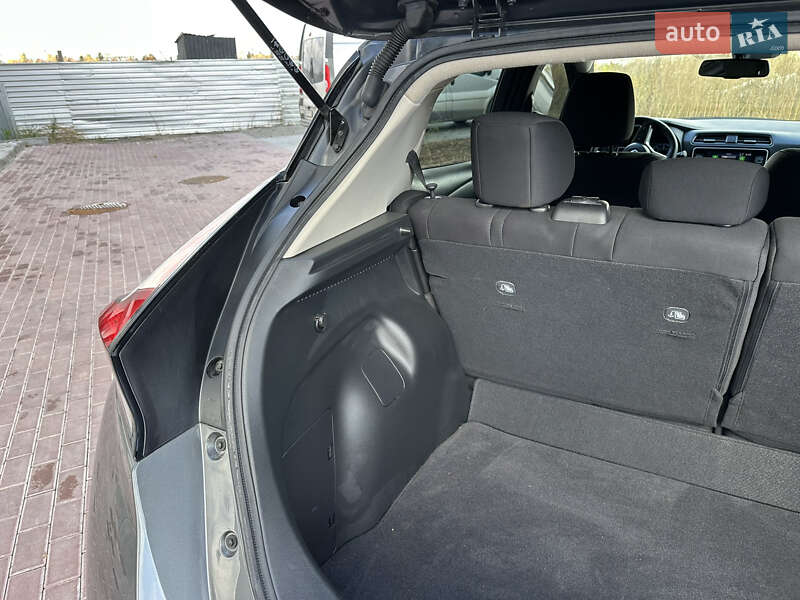 Хетчбек Nissan Leaf 2023 в Рівному