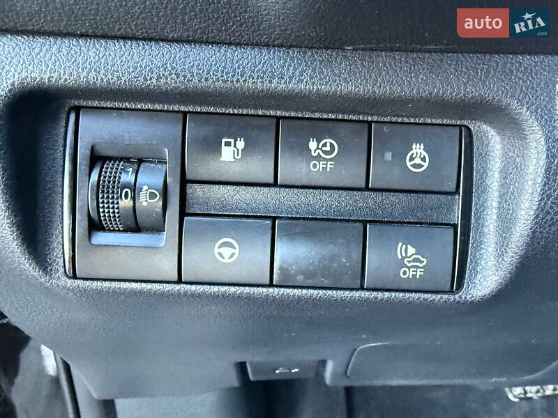Хэтчбек Nissan Leaf 2020 в Стрые фото 44 Хэтчбек Nissan Leaf 2020 в Стрые